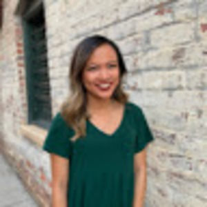 Meet your Posher, Lauren